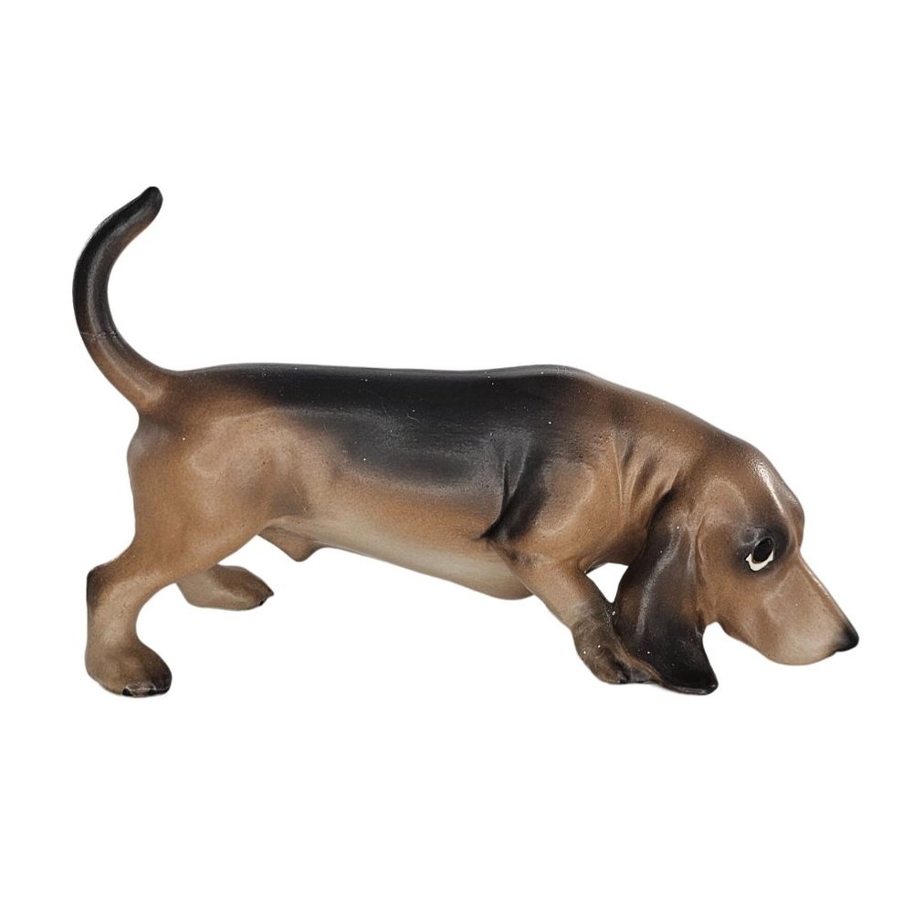 Hagen Renaker Benny Basset Hound Dog Figurine Champion Line Matte *Repaired*